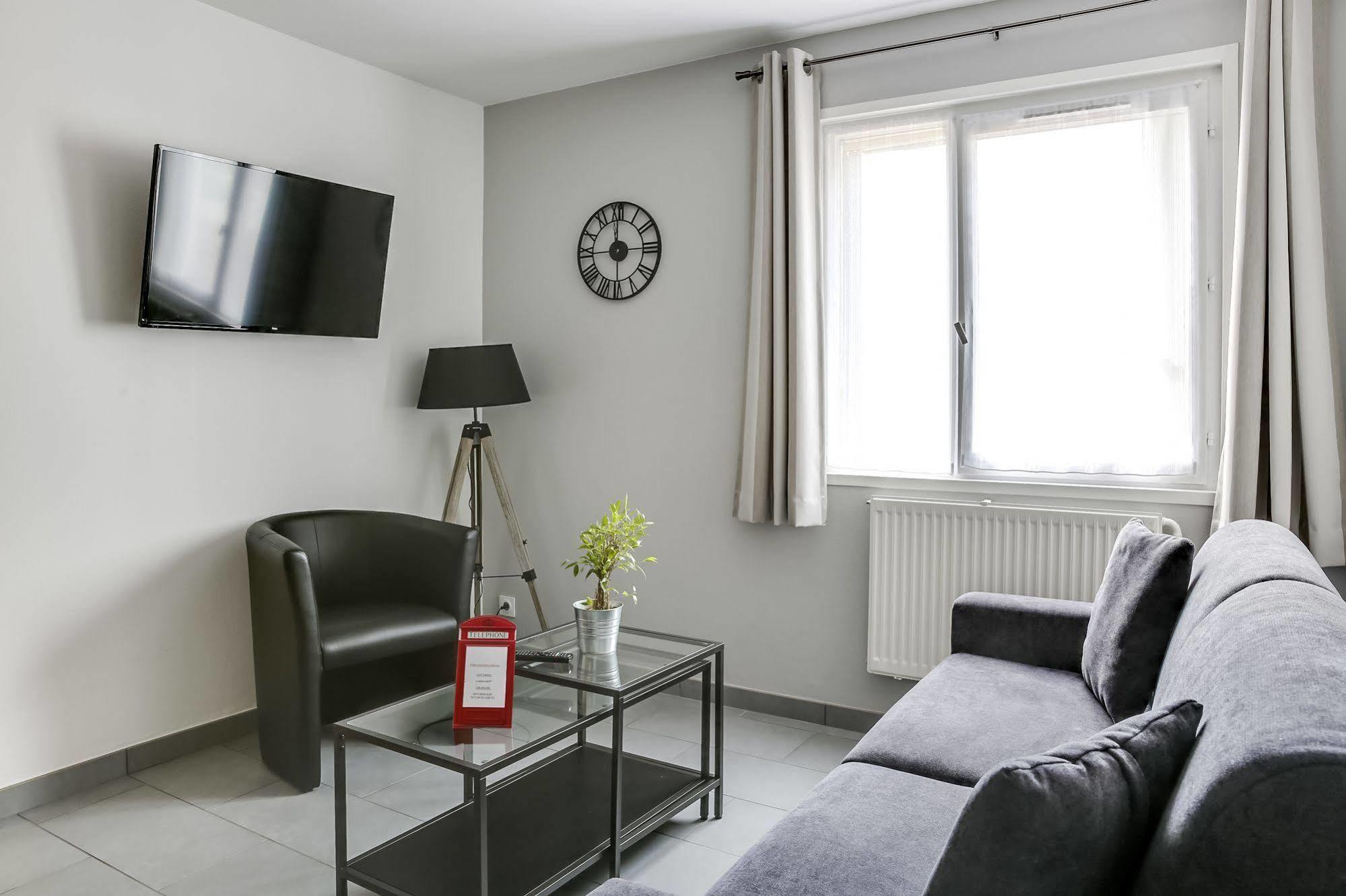 Memorial-Sleep In Normandie Apartment ก็อง ภายนอก รูปภาพ
