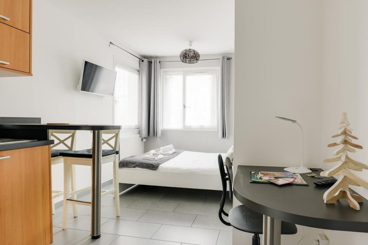 Memorial-Sleep In Normandie Apartment ก็อง ภายนอก รูปภาพ